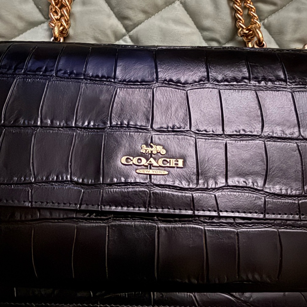 NWOT Coach Klare Black Croc-Embossed Crossbody Bag with Gold Chain - Picture 2 of 14